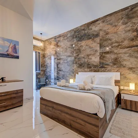 2br Penthouse Near Ancient Temples * Tarxien