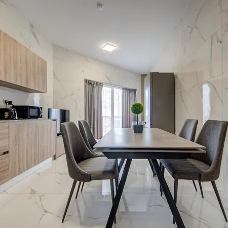 2br Penthouse Near Ancient Temples Tarxien